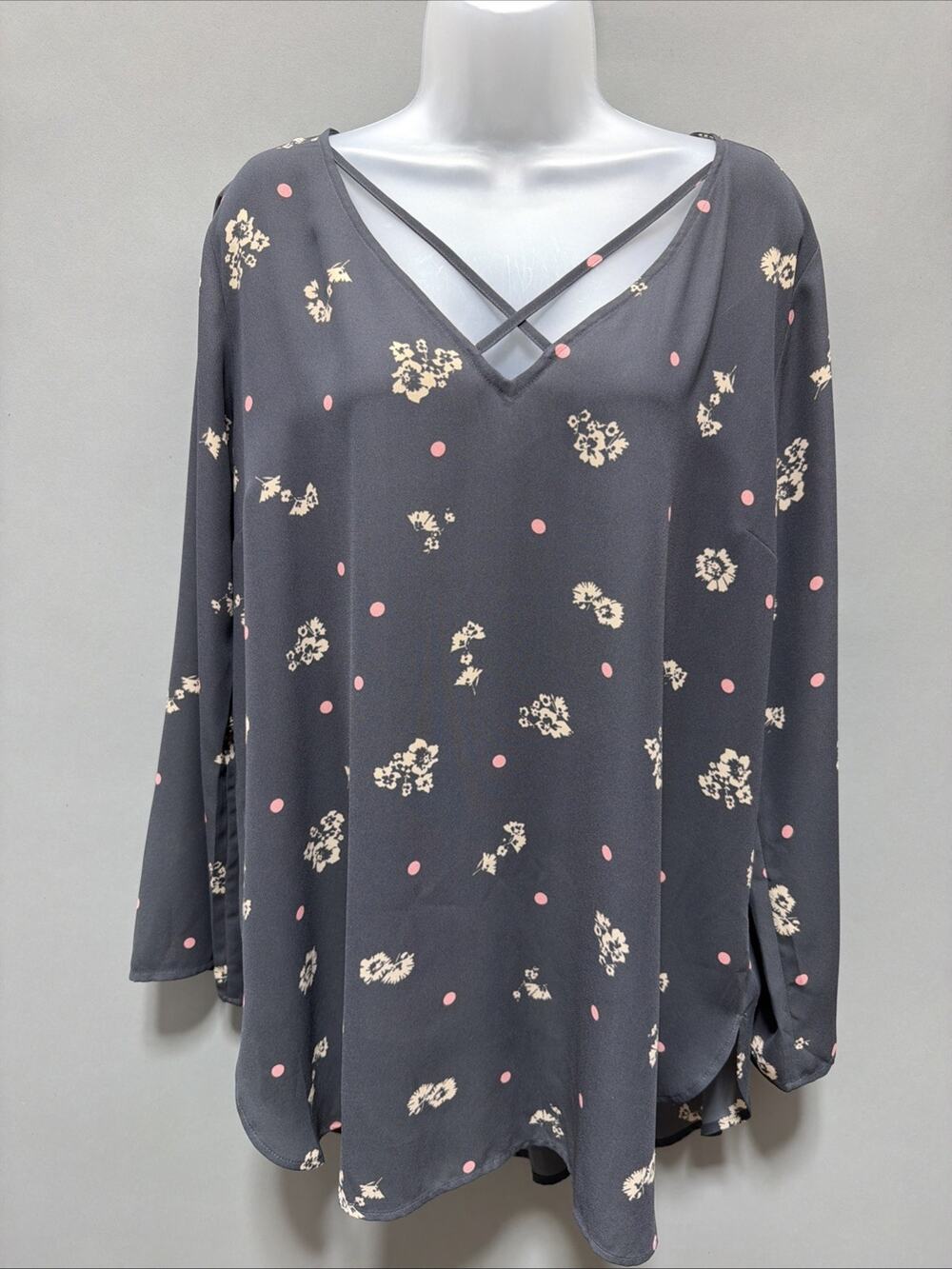 Express Women's Dark Gray Long Sleeve Tunic w/Pink Dots/Cream Flowers XL
